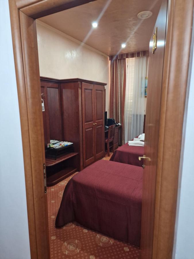 New Apartment Marghera ミラノ エクステリア 写真