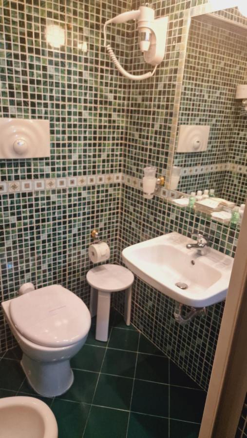 New Apartment Marghera ミラノ エクステリア 写真